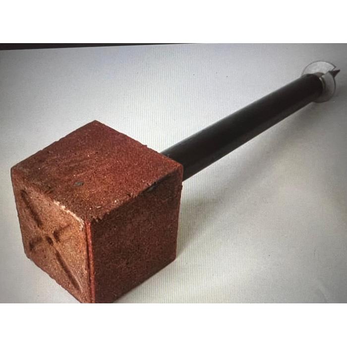 Závrtný mezník 12 x 12 x 12 cm