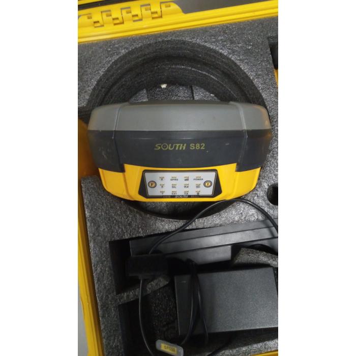 GNSS S-82 2013 + záznamník se SurvCE